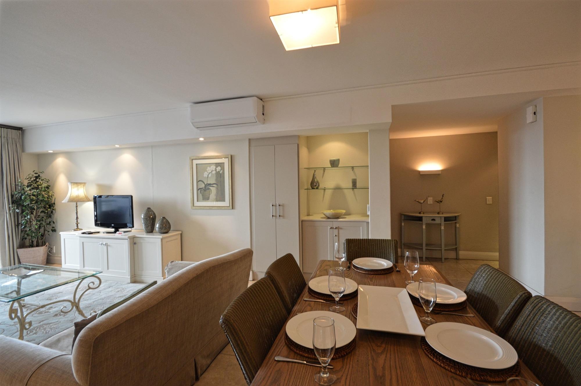 Canal Quays Apartment *