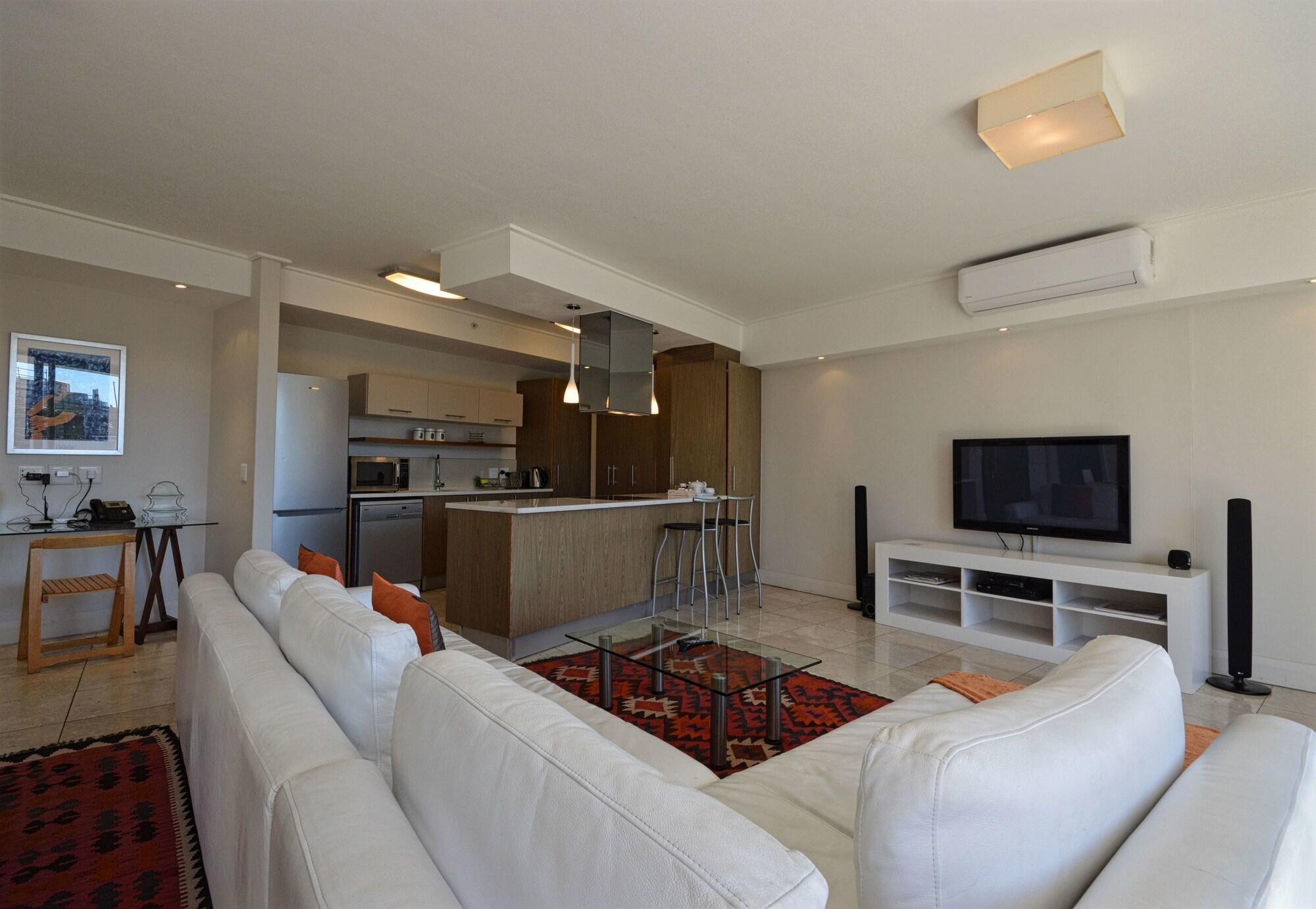 Canal Quays Apartment