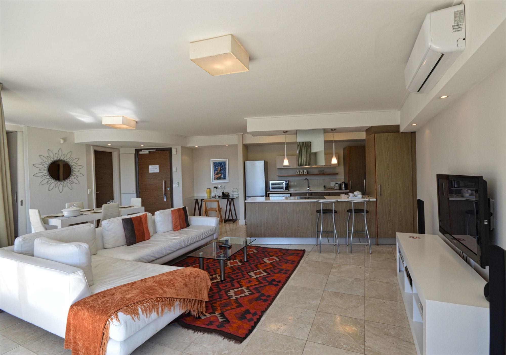 Canal Quays Apartment Cape Town